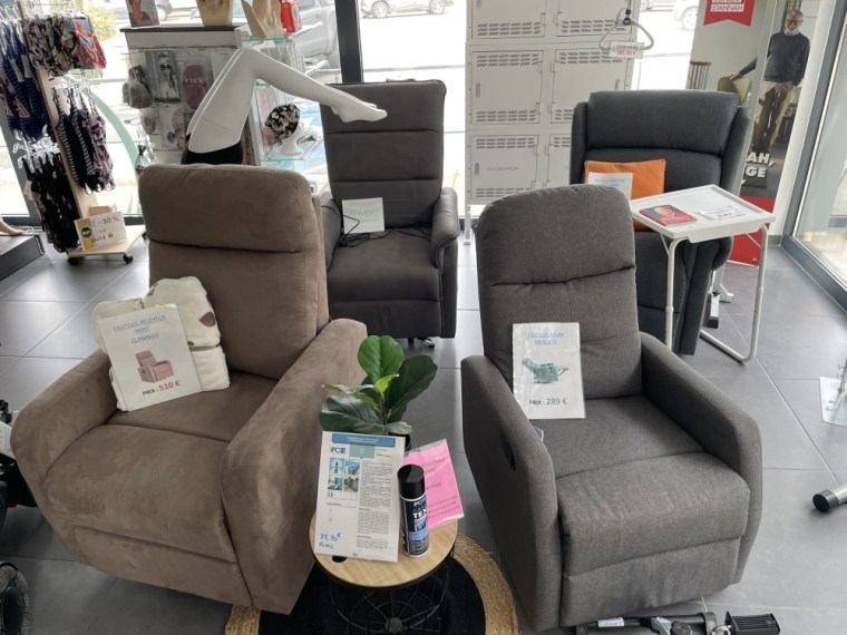 Arrivage de fauteuils releveurs dans vos magasins de Bram et Castelnaudary , Bram, Midi Santé